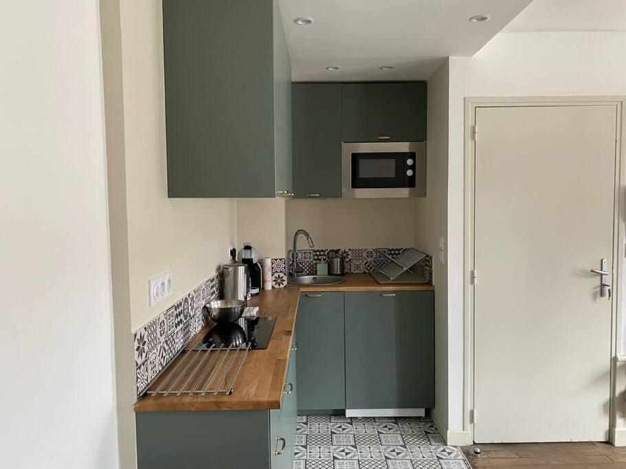 Appartement De Charme En Hyper-Centre Charleville-Mézières Екстериор снимка